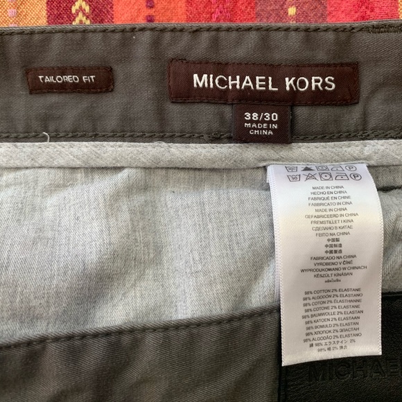Selling a pair of Michael Kors Chino Pants - Picture 6 of 6